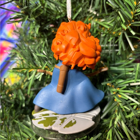 Disney Brave Merida Custom Christmas Ornament - Picture 4 of 8